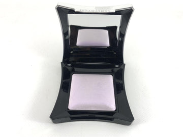 Illamasqua Beyond Powder Highlighter